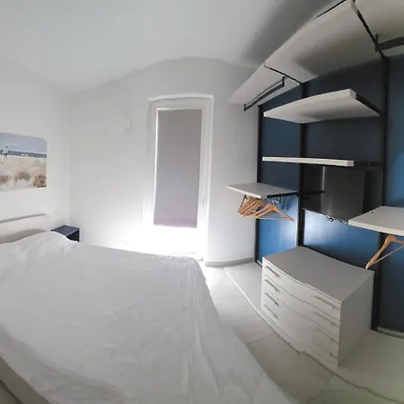 Luxury Blue Paradise Apartment *