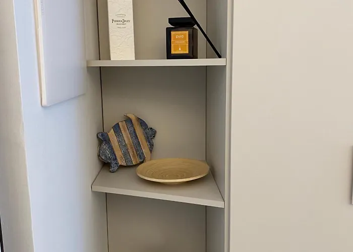 Luxury Blue Paradise アパート アラッシオ