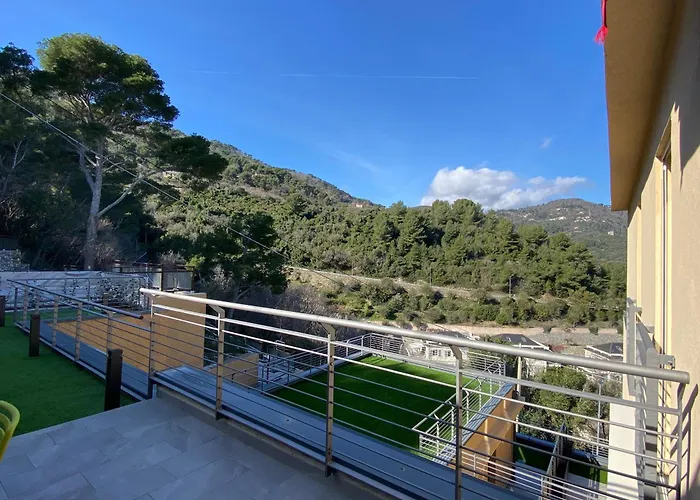 Luxury Blue Paradise * アラッシオ