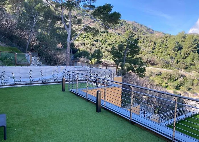 Luxury Blue Paradise * アラッシオ