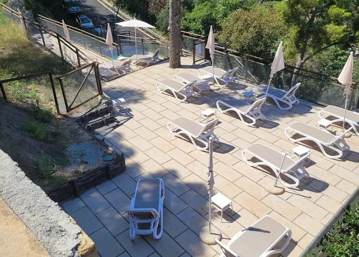 Luxury Blue Paradise * アラッシオ